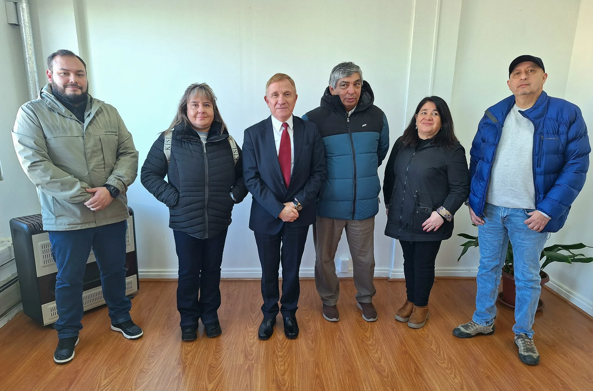 Seremi de Educación finalmente se reúne con asistentes de la educación por crisis en sus sueldos
