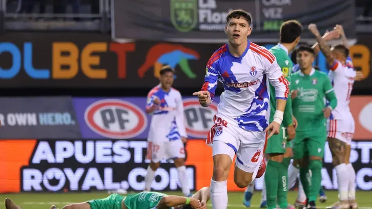 La U sufre ante Audax Italiano pero logra una victoria clave para alcanzar el segundo puesto